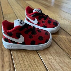 Nike Force 1 Toddler Shoes Lady Bugs Red Black White Size 3 DC8203-600